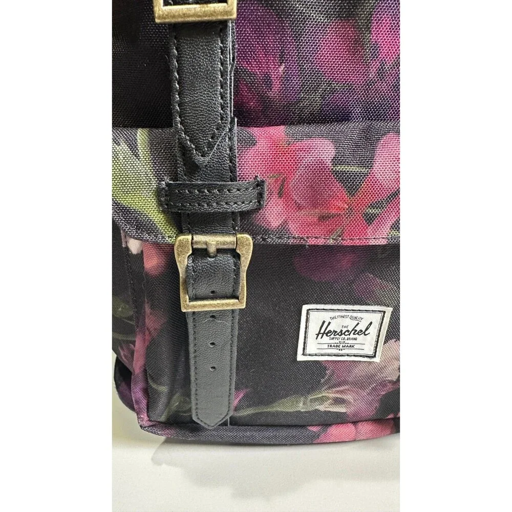 Herschel Supply Company little america